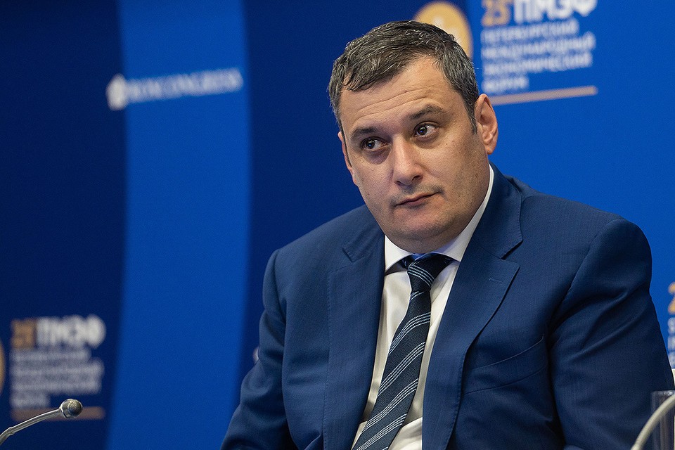 Дмитрий Песков назвал Александра Хинштейна эффективным кризисным менеджером