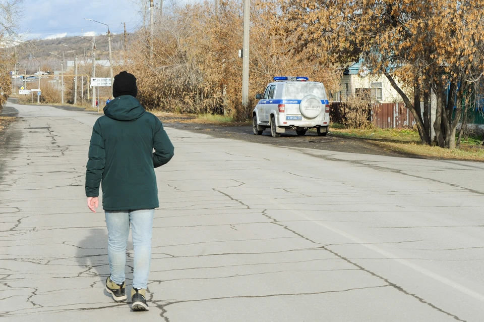 Жители Челябинской области пожаловались на цинковые гробы рядом с домами