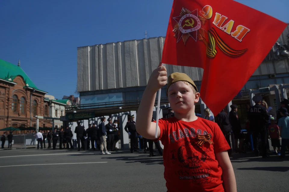 Накануне 9 мая город украсят цветами и тематической атрибутикой