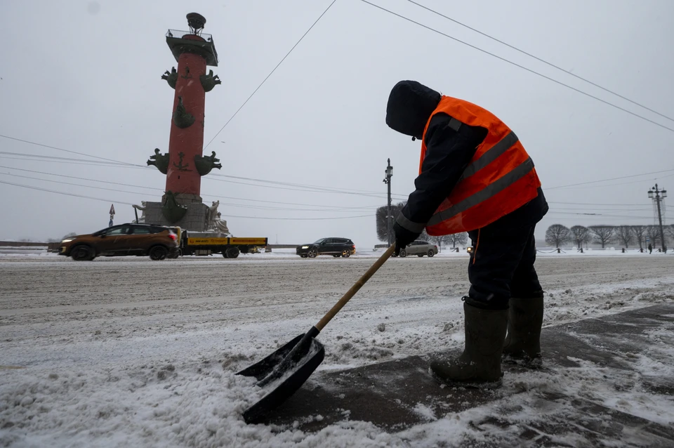 Коммунальные службы готовы к обильным осадкам в Петербурге.