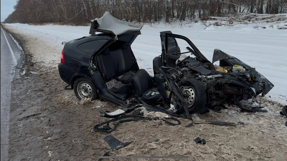 Отечественный автомобиль превратился в груду железа