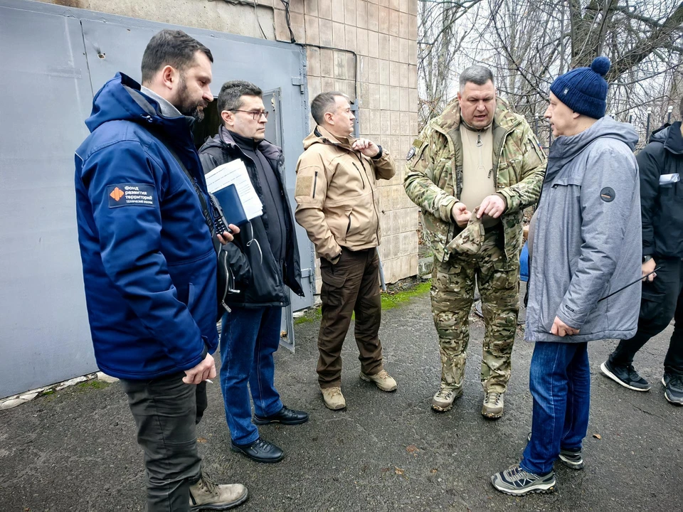 На встрече обсуждали вопросы реализации восстановительных проектов. ФОТО: Администрация Рубежного