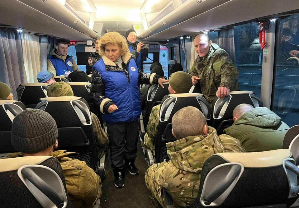 Военнослужащие ВС РФ после возвращения из плена благодарят и поздравляют с Новым годом. Фото: Telegram-канал омбудсмена Татьяны Москальковой