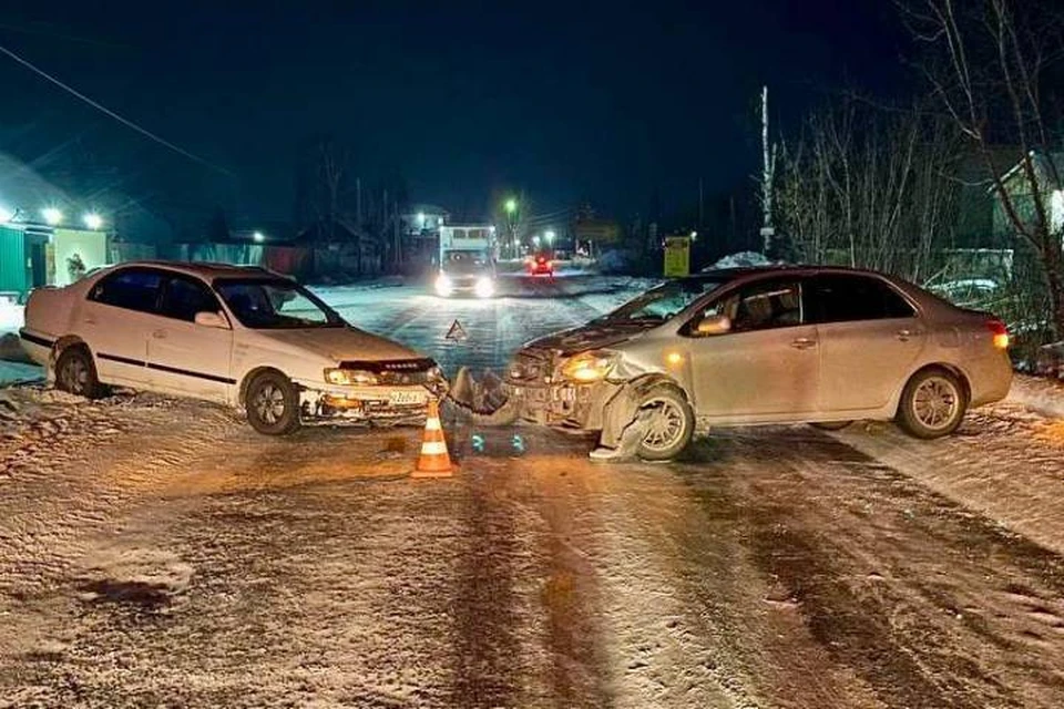 Два ребенка пострадали в ДТП с японской иномаркой в Тайшете.