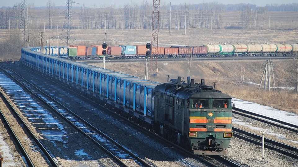 В январе-декабре 2024 года погрузка составила более 11 млн тонн, что на 3,8% меньше, чем в прошлом году.