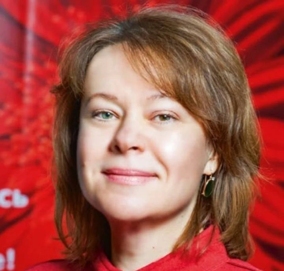 Елена Енькова.