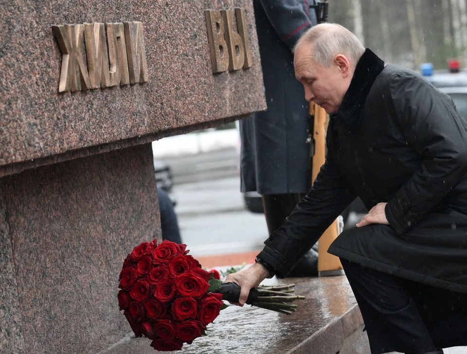 Владимир Путин: Именно советский народ принес жизнь и свободу человечеству