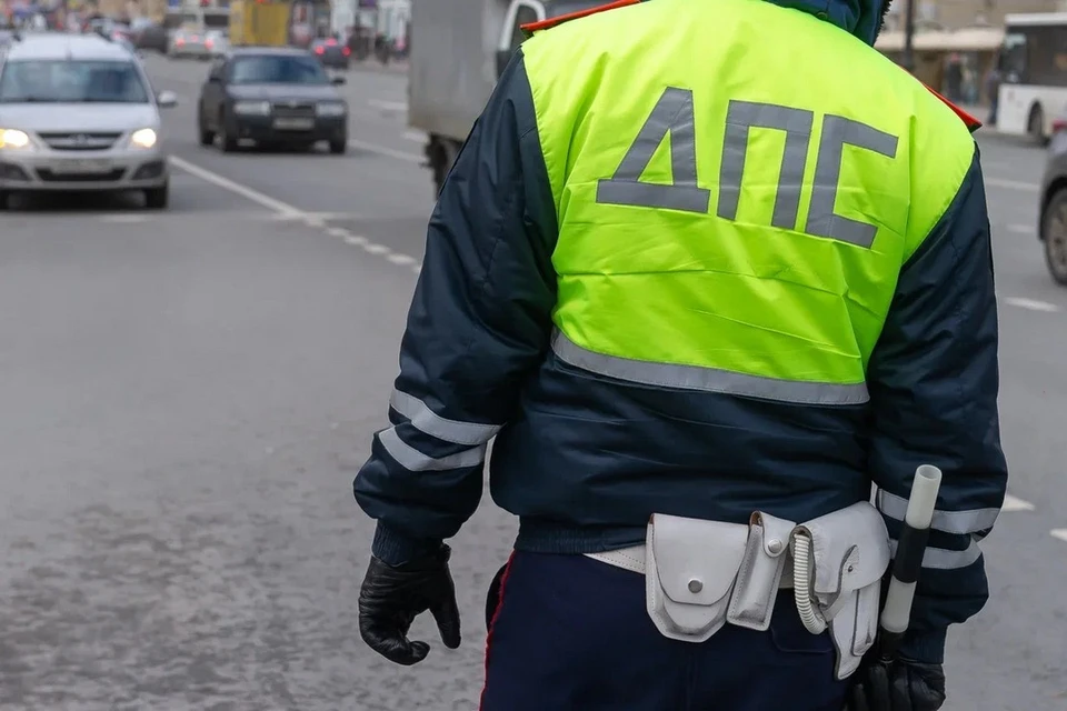 Полицейские за выходные на улицах Петербурга и Ленобласти поймали более 200 пьяных водителей.