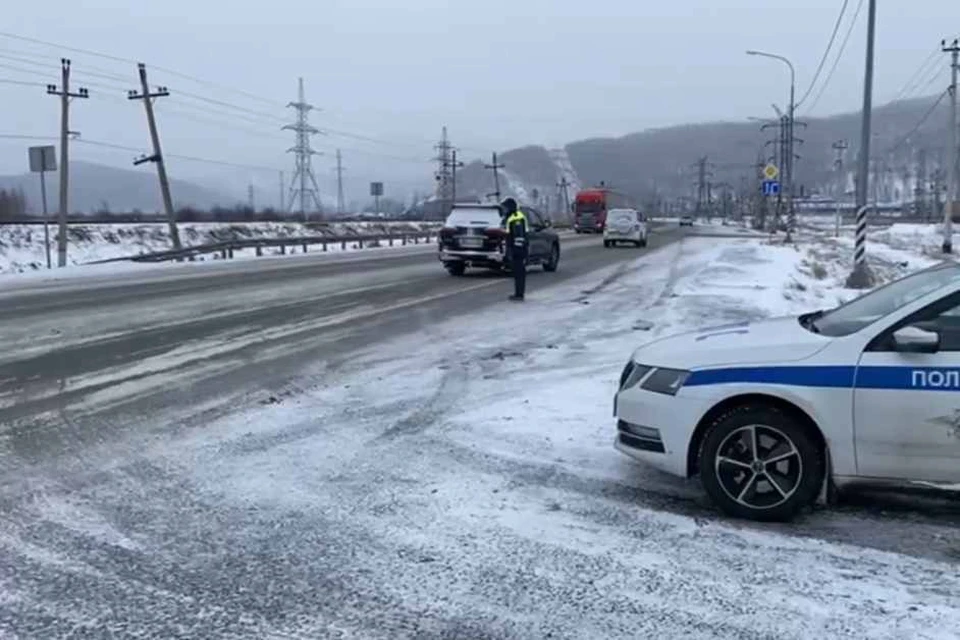 Ограничение для большегрузов и автобусов ввели с 26 по 100 км трассы «Байкал».