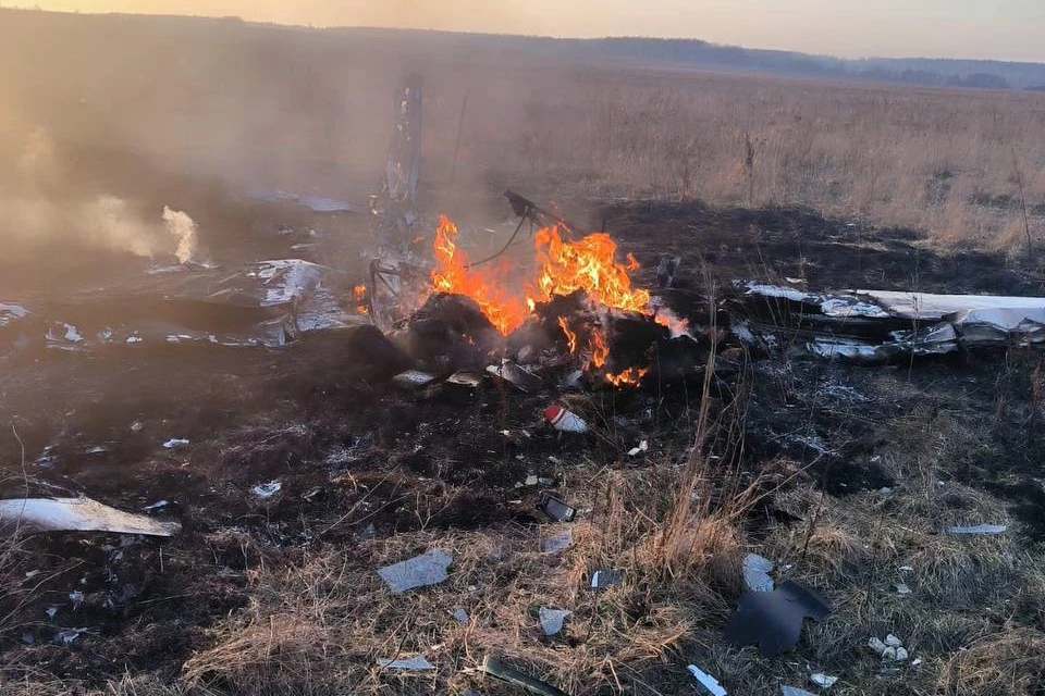Видео с места крушения самолета в Подмосковье опубликовала прокуратура
