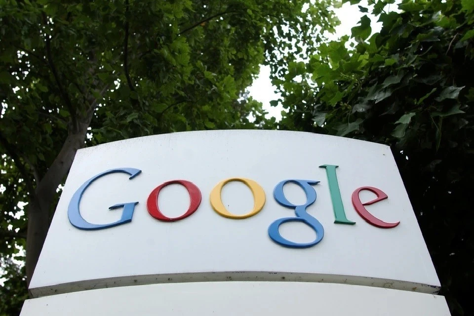 Арбитражный суд запретил ирландскому офису Google судиться в Калифорнии по иску телеканала Russia Today.