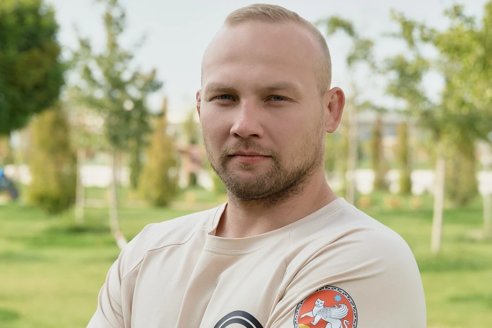 Сергей рассказал, почему в Самарканде выживать проще, чем в Дубае и признался в том, что ему сложно было вести закулисную игру на проекте. Фото: пресс-служба ТНТ