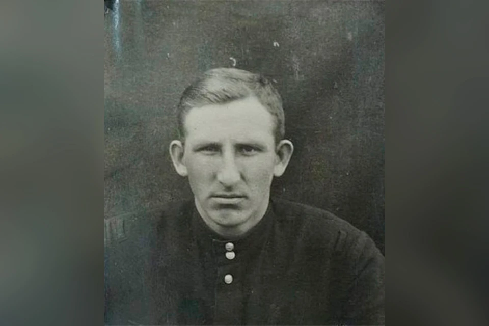 Кочегар паровозного депо станции Ира-Иоль Семен Ахраменко в 1943 году добровольно поступил на службу в гарнизон полиции. Фото: архив ФСБ