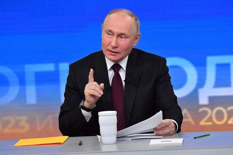 Владимир Путин предложил российским учеными работать с Илоном Маском