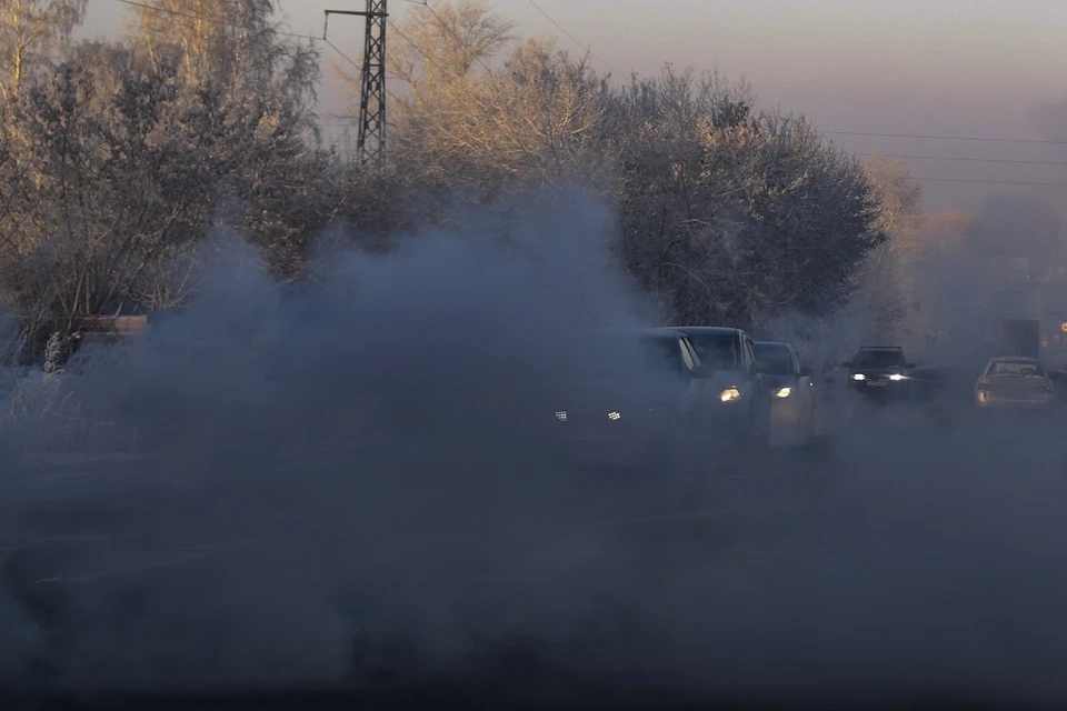 Новосибирцы с улицы Кропоткина пожаловались на запах сероводорода.