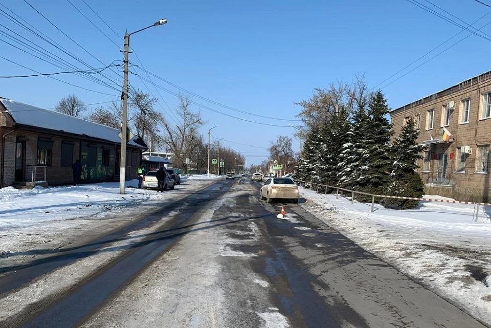 В результате аварии подросток получила травмы. Фото: ГАИ по Ростовской области.