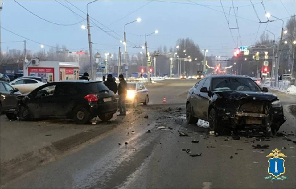 В Заволжье Ульяновска автоледи госпитализировали после аварии | ФОТО: Госавтоинспекция Ульяновской области