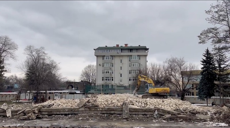 Кинотеатр "Гаудеамус" снесли окончательно. Фото:скриншот видео