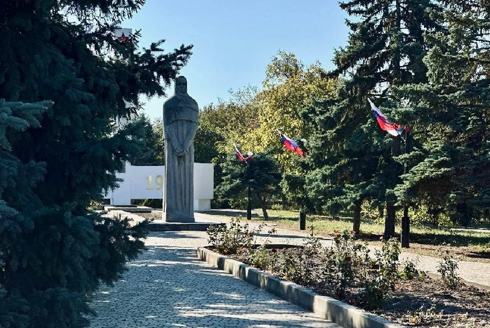 Монумент "Скорбящая мать" в Геническе. ФОТО: Минкульт Херсонской области