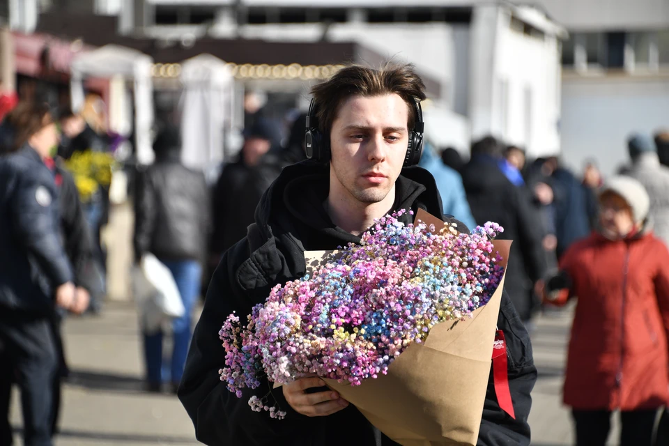 Рассказываем, куда можно сходить на выходные 8 марта.