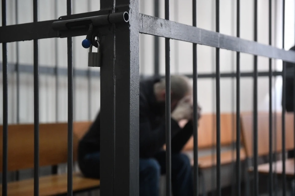 Житель Кемерова пошел проводить друга и угнал машину