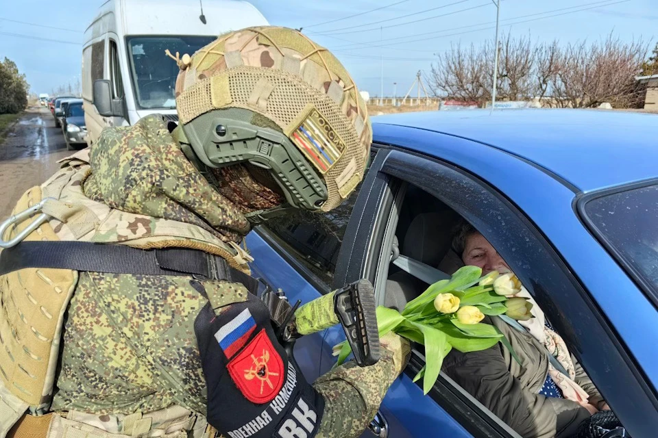 В Херсонской области стартовала Всероссийская акция «Вам, любимые!» Фото: ТГ-канал Владимира Сальдо