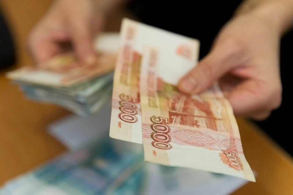 Житель Хабаровска потерял 1,7 миллиона рублей в попытке заработать