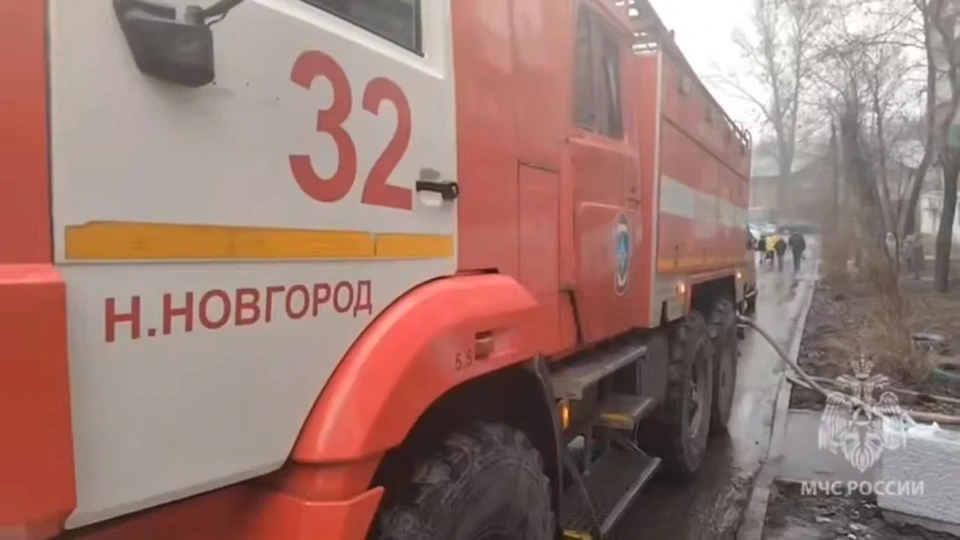 Две женщины погибли на пожаре в Кемеровском переулке в Нижнем Новгороде.