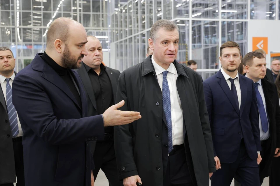 Леонид Слуцкий и Вячеслав Федорищев побывали в НПЦ БАС «Самара». Фото: Иван Макеев