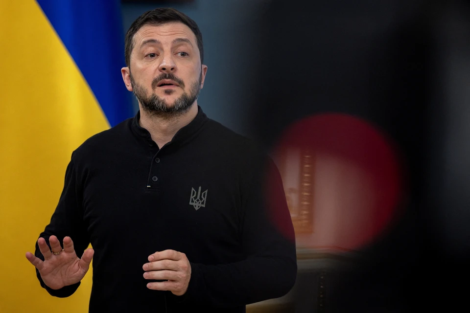 Чегринец призвал Зеленского прекратить спекулировать территориями
