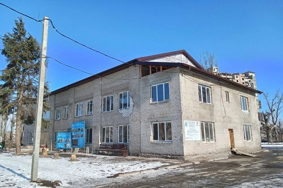 Ямал восстанавливает административное здание в Авдеевке. Фото: Департамент строительства и жилищной политики ЯНАО