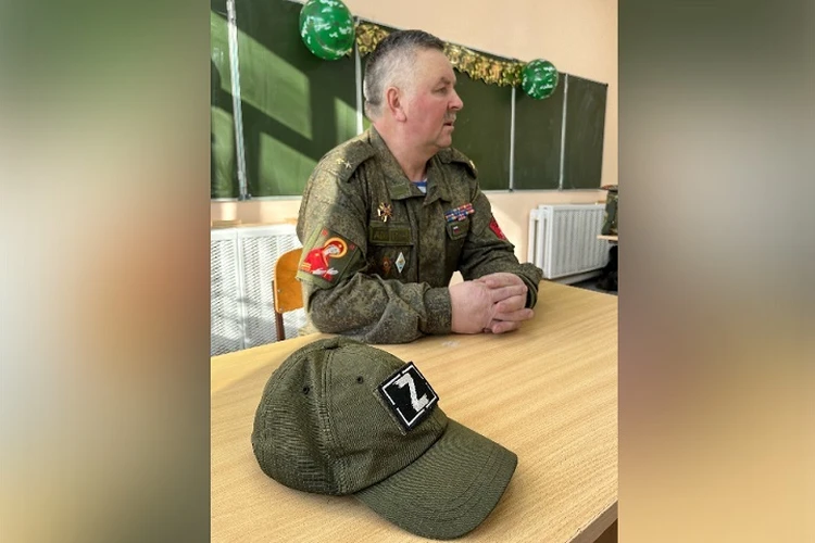 «Патриотизм не должен быть показным»: самарец после возвращения с СВО стал преподавателем в школе и теперь учит детей любить Родину