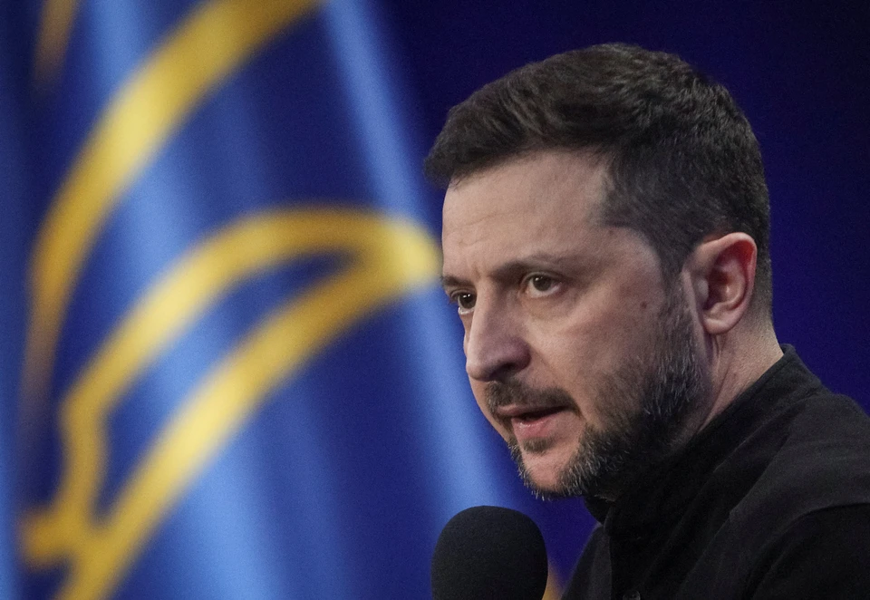 Le Monde: Зеленский оказался в катастрофическом положении