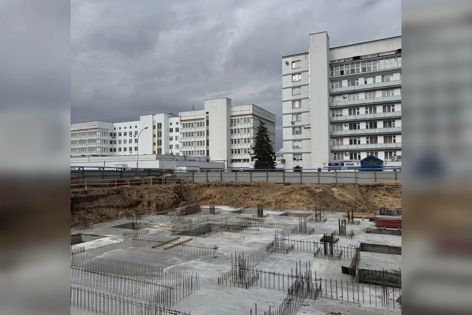 «Минскстрой» сказал детали строительства нового корпуса онкоцентра на проспекте Независимости. Фото: телеграм-канал организации «Минскстрой»
