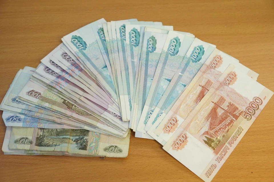 Суд обязал сотрудницу ГУФСИН выплатить государству 1,3 млн рублей
