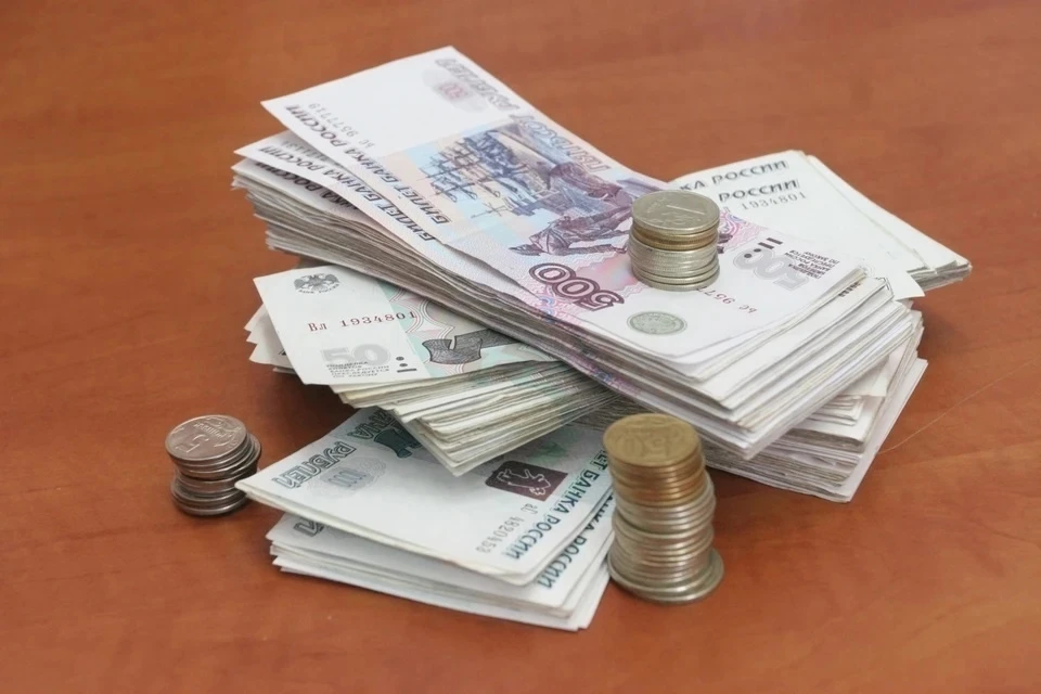 В Коми женщина захотела стать инвестором и дважды отдала деньги мошенникам