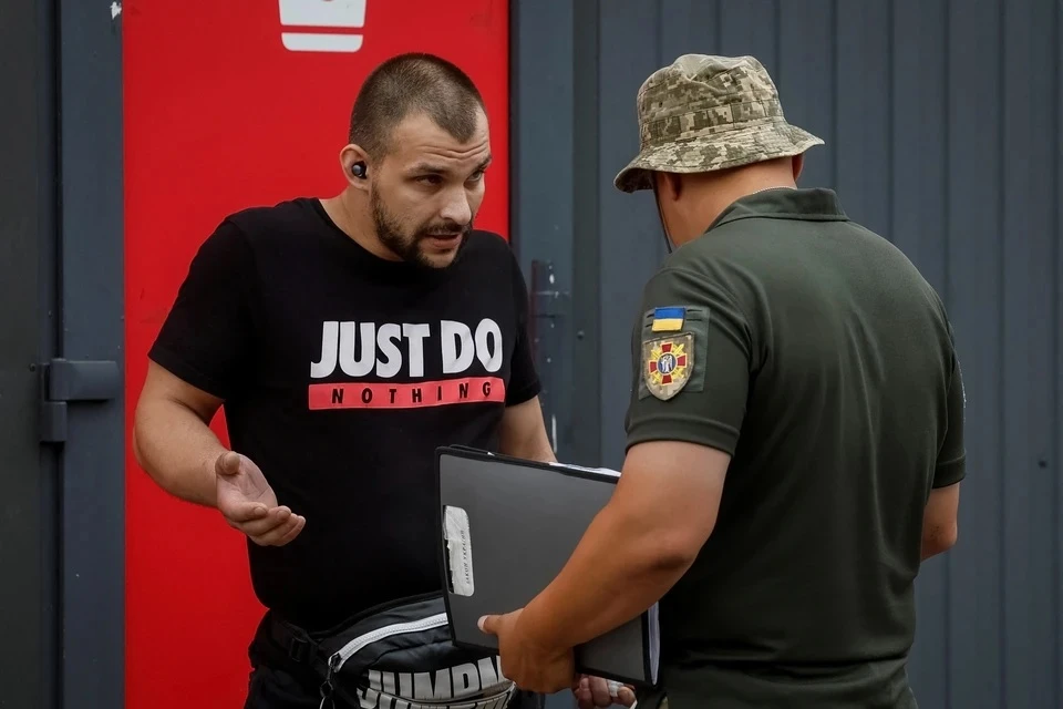Начальник ТЦК пожаловался на мобилизацию на Украине: Горячей, чем в бою