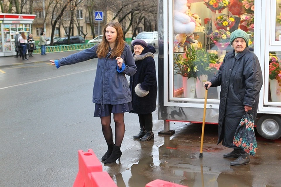 Сафиуллина признала наличие жалоб от жителей малых населенных пунктов, где автобусы не ходят.