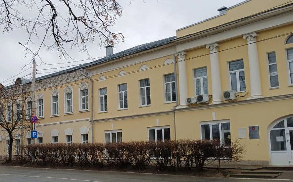 В Калуге провели экстренную эвакуацию из здания Торгово-промышленной палаты