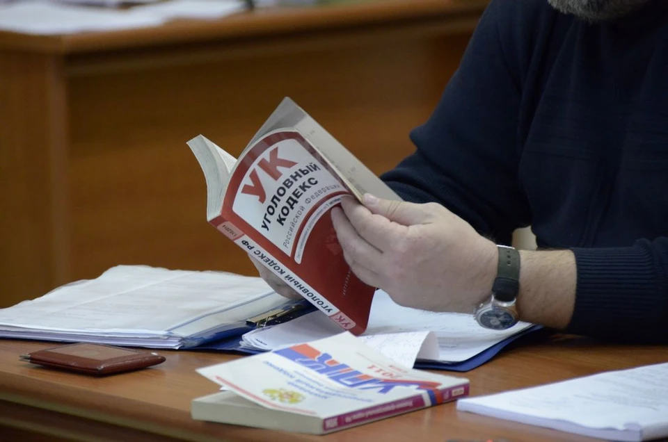 Жительница Алексина украла пенсию соседки с помощью несовершеннолетней дочери.