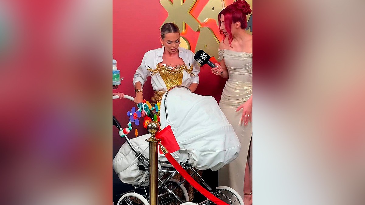 Нақты уақыттағы веб-камера порно Шетелдіктермен жыныстық қатынас