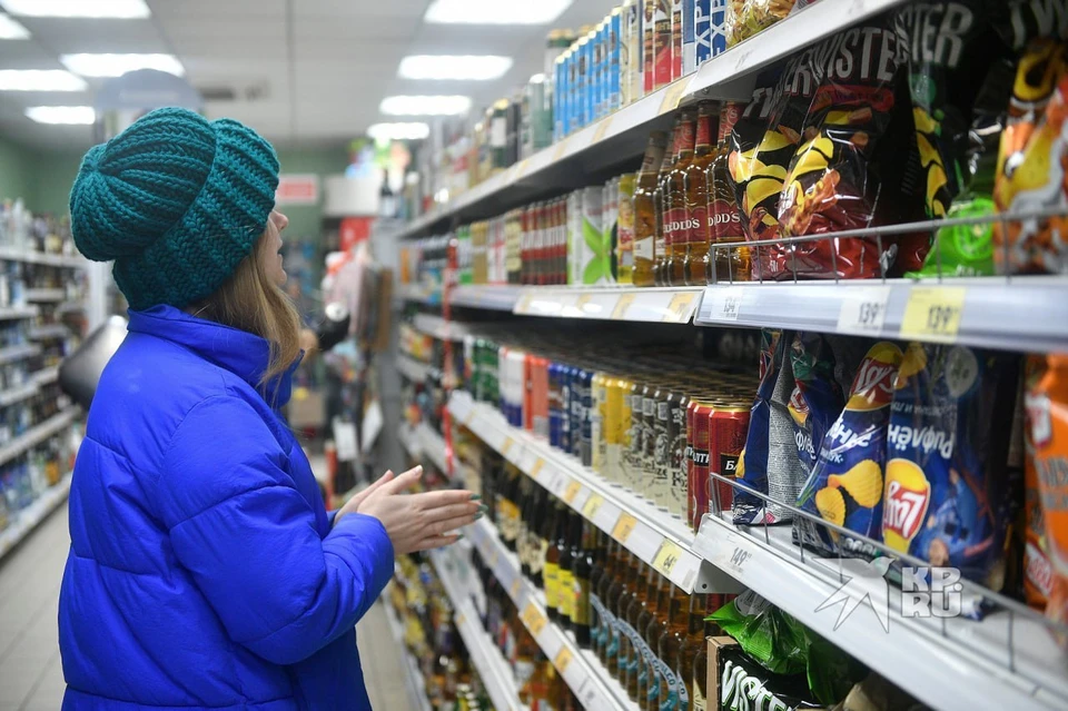 Продавщица крупной торговой сети больше недели таскала деньги из кассы