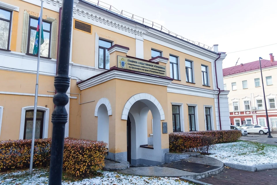 Мнимым борцам с коррупцией из Красноярска грозит до 15 лет колонии