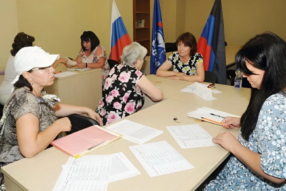 Обслуживание престарелого гражданина в 2025 году необходимо подтвердить, подав заявление в клиентскую службу Соцфонда. Фото: ОСФР по ДНР
