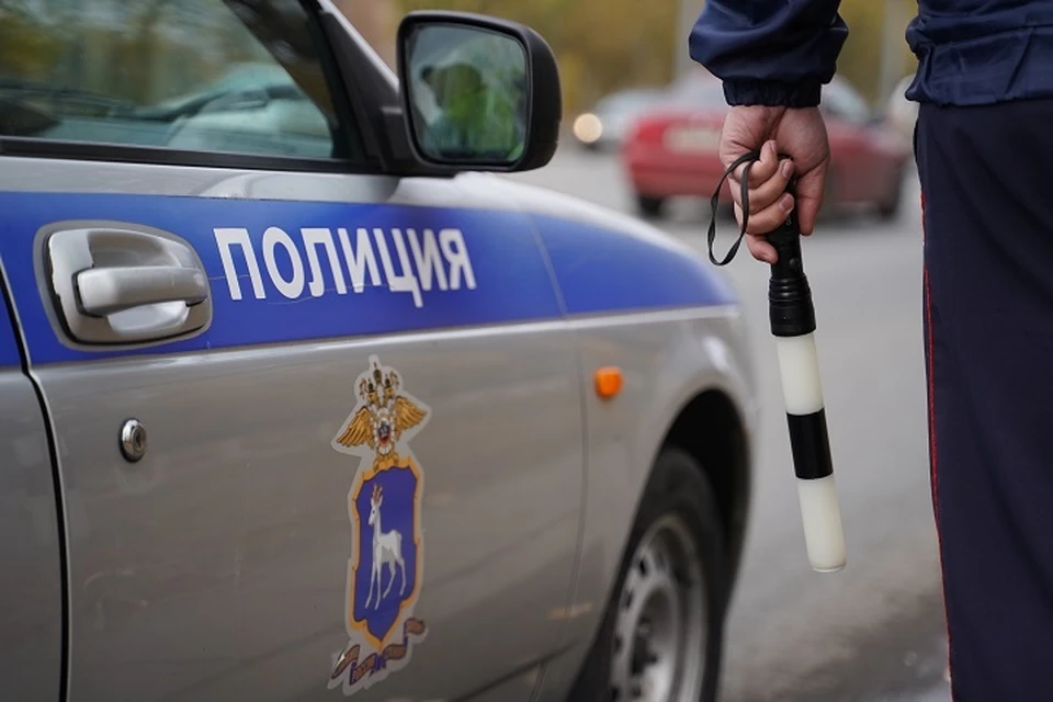 Прокуратура начала проверку после наезда автомобиля на пешеходов в Комсомольске
