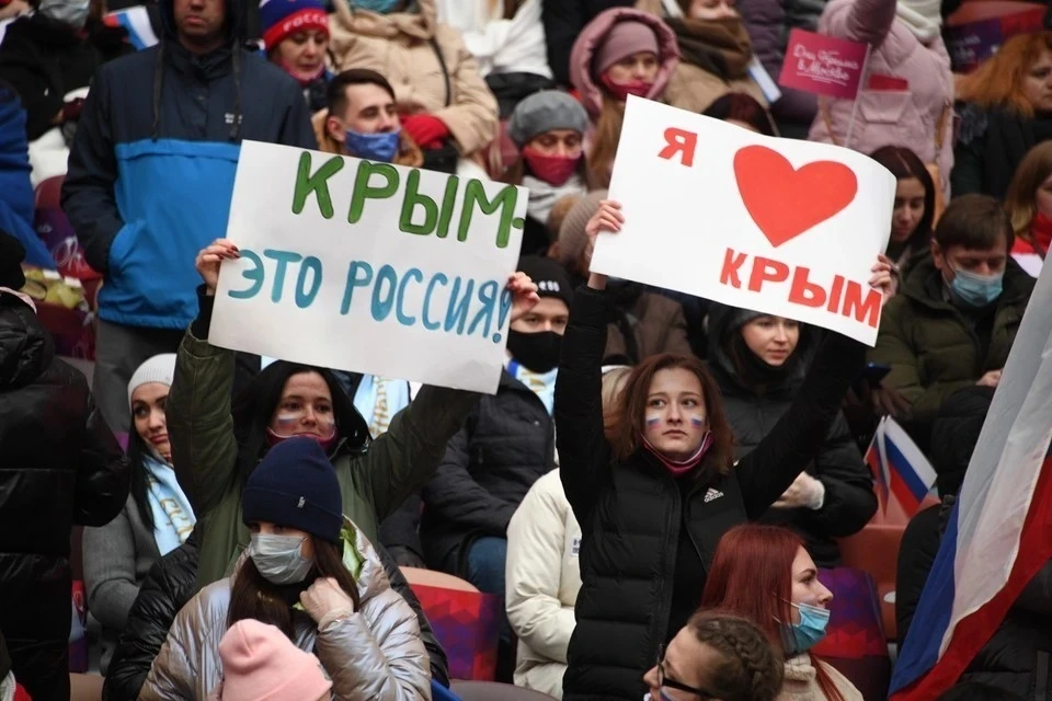 МИД: Зеленский не хочет признавать Крым частью РФ по меркантильным соображениям