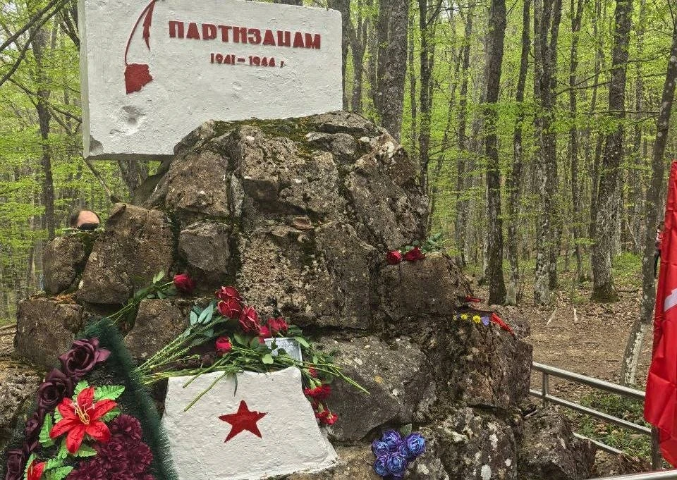 Память о войне останется в поколениях. Фото: телеграм-канал Михаила Развожаева