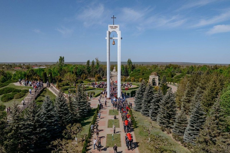 Представители блока «Победа» приняли участие в церемонии перезахоронения 22 неизвестных солдат на Шерпенском плацдарме