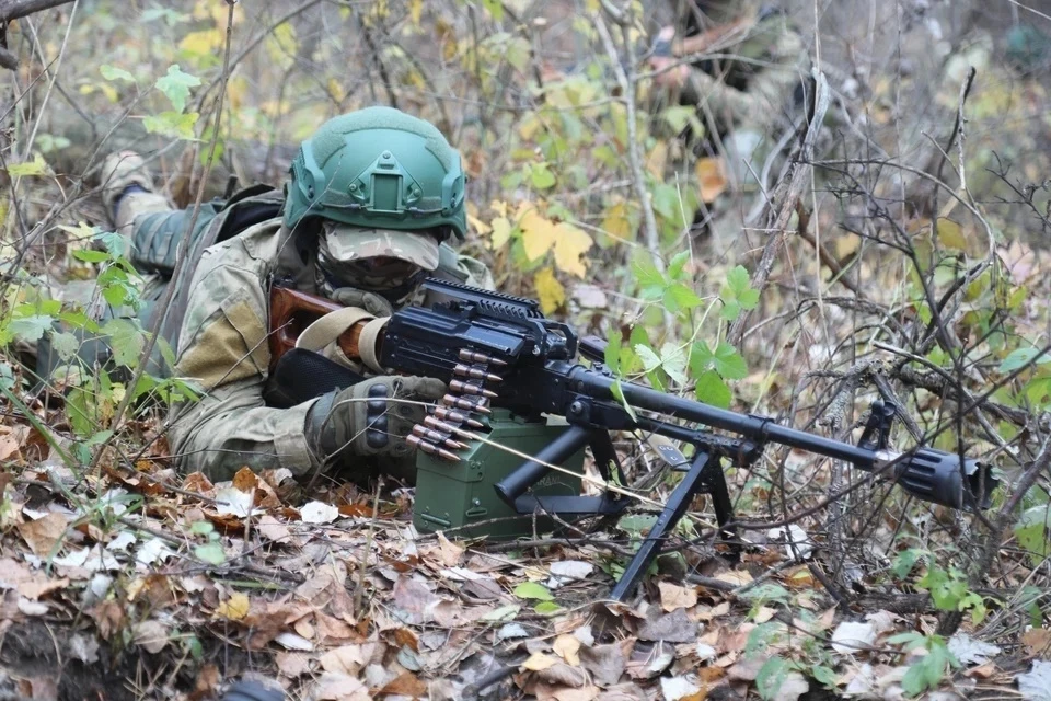Российские военнослужащие наносят удары по ВСУ на Херсонском направлении.