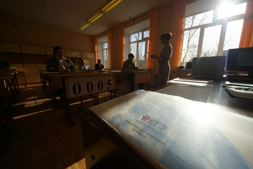 Школьники планируют больше сдавать точные науки.